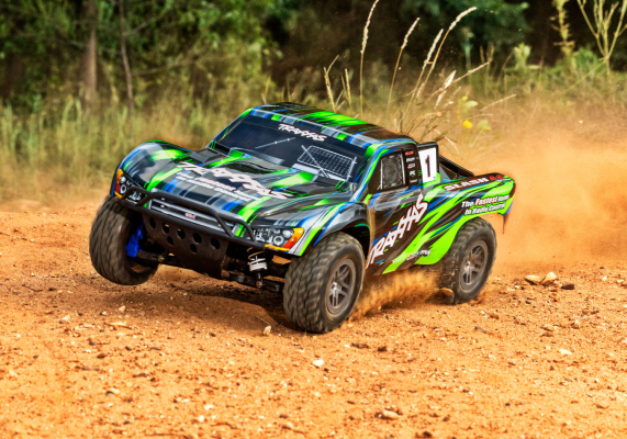 Der neue Stadium Super Truck Traxxas Slash 4x4 ist ab sofort lieferbar - 