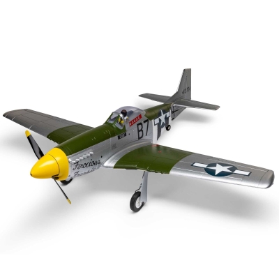 Jetzt erhältlich: E-flite P-51D Mustang 1.0m PNP – Der perfekte Einstieg in die Warbird-Welt! - E-flite P-51D Mustang 1.0m PNP – Warbird für Einsteiger &amp; Fortgeschrittene | Voltmaster.de
