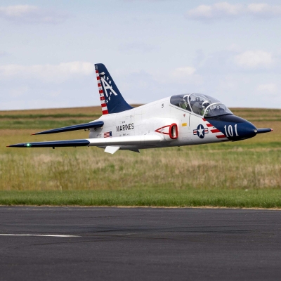 Hangar 9 Hawk/T-45 140–160N – der neue Maßstab im Großjet-Segment - 