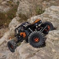 Axial - 1/10 UTB10 Capra 1.9 4WS 4X4 Unlimited Trail Buggy Brushed RTR Orange (AXI-1543T1)