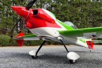 ExtremeFlight - CAP 232 grün 67" - 1700mm